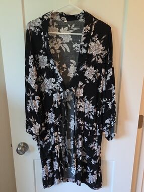Spiritual Gangster Black Floral Tie-Front Robe